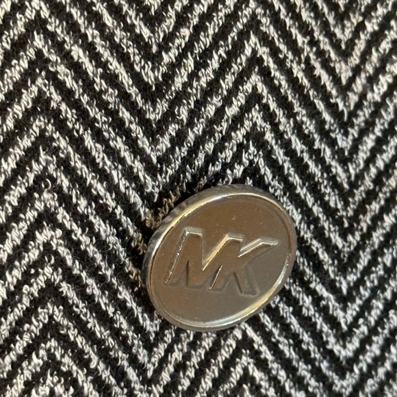 Michael Michael kors black/withe new size M - Picture 3 of 12